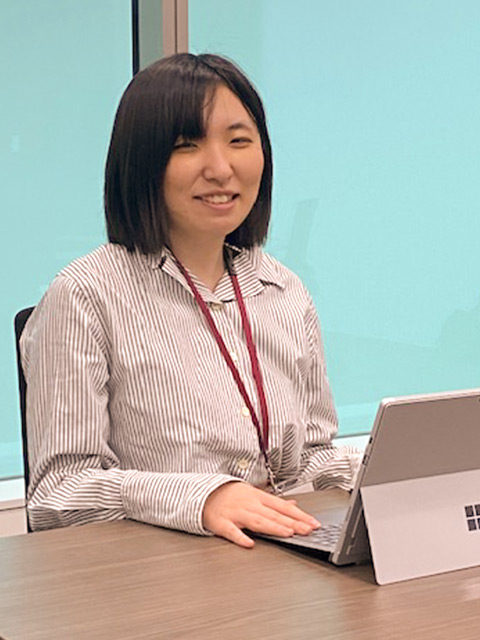 先輩の声　写真